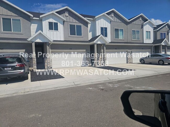 Building Photo - 738 N 160 E