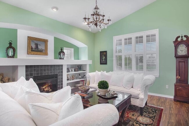 Photo - SOUTH SIDE HOLLAND 4 BED 3 BATH HOME