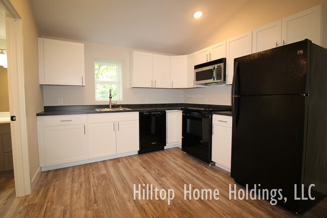 Photo - 70 Hilltop Rd