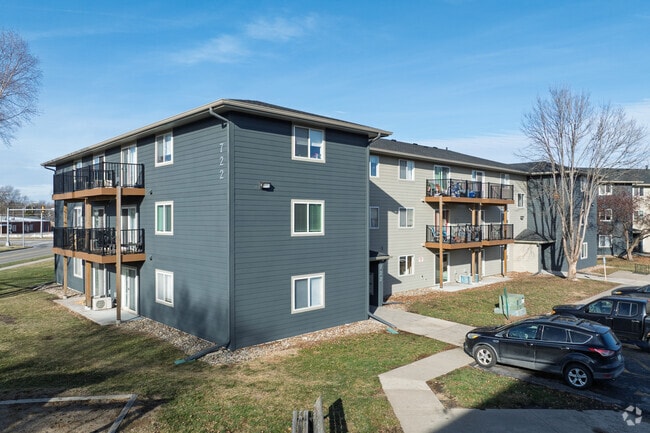 Building Photo - Centennial Place Apartments