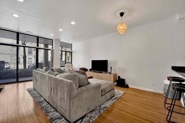 Photo - 2524 N Willetts Ct