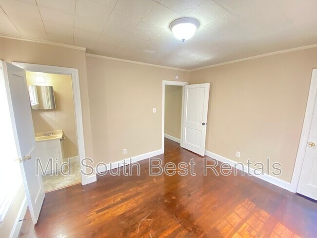 Photo - 3240 Choctaw Ave