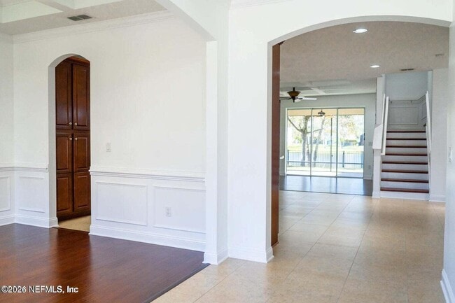 Photo - 164 Woodfield Ln