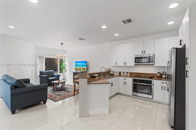 Photo - 21396 Marina Cove Cir