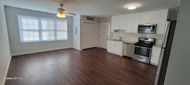 Photo - 7441 N Rogers Ave Unit 1B