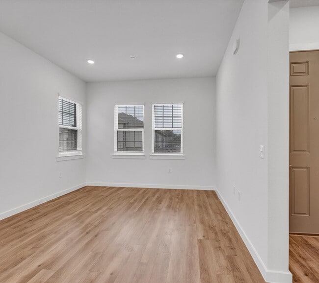 Photo - 2703 Rockhill Rd