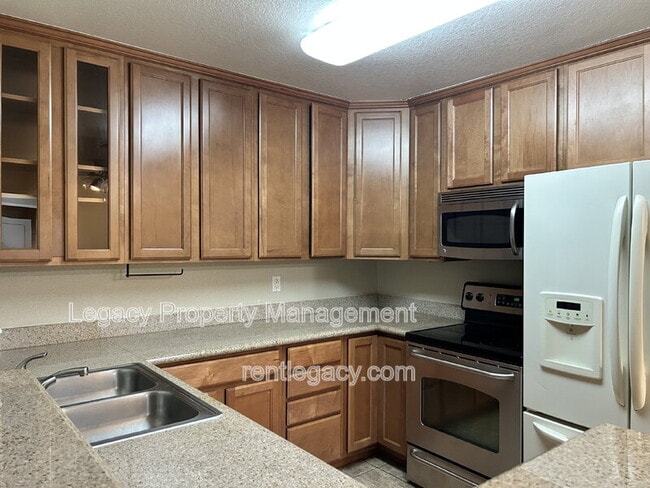 Photo - 3715 Tallyho Dr Unidad Apt 14