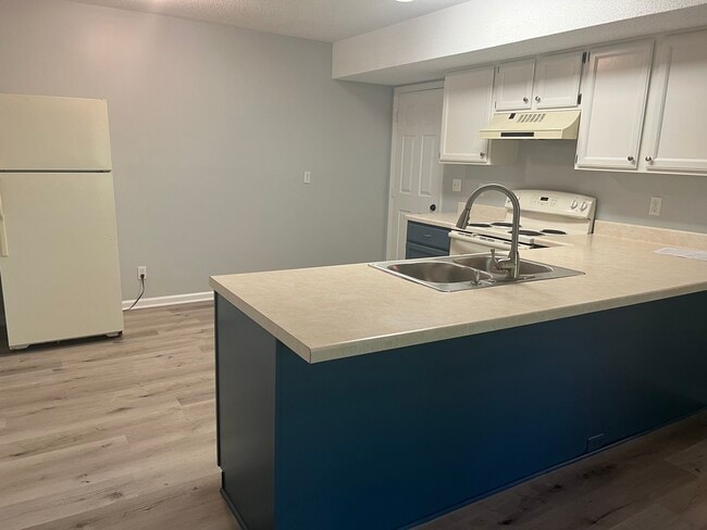 Photo - 103 Braswell Ct Unit A