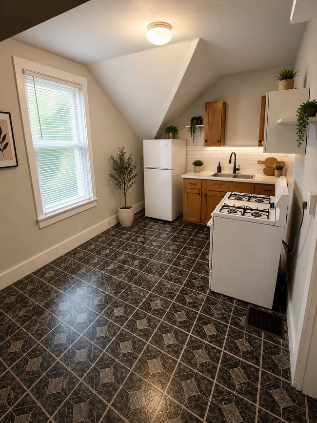 Photo - 714 1/2 S 5th Street Unit 714 1/2
