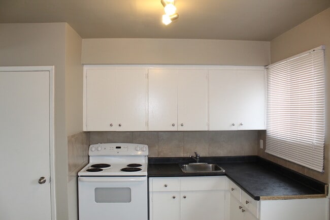Photo - Wedgewood Townhomes