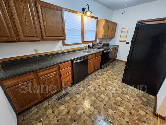 Photo - 1809 S Center St