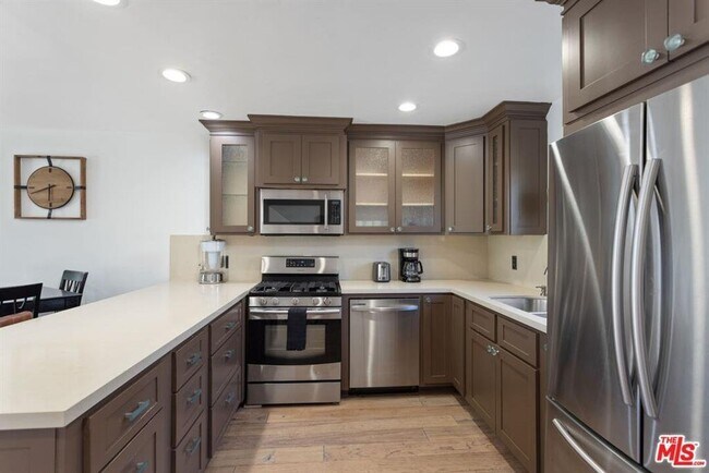 Photo - 28711 CA-1