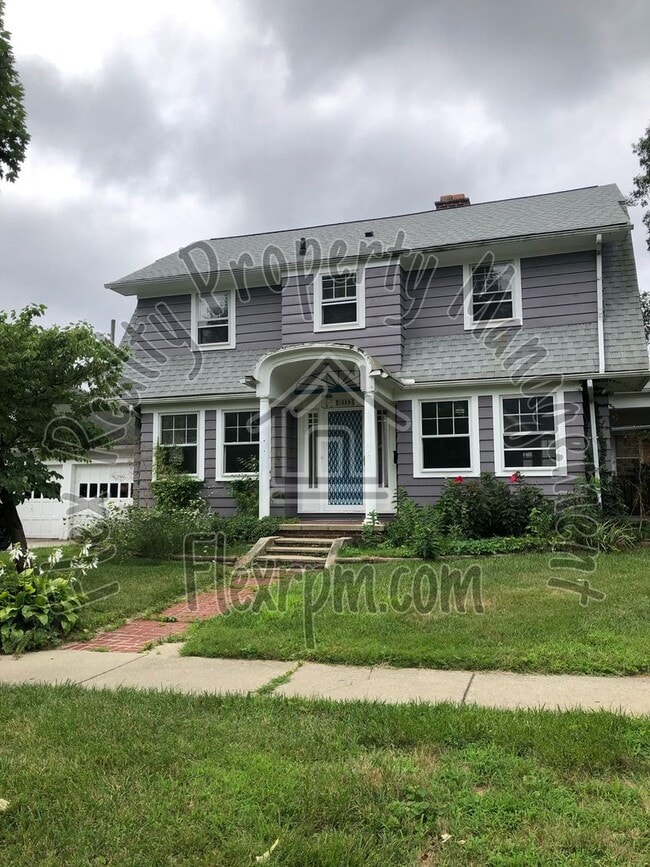 New on The Market....drive by today to tak... - New on The Market....drive by today to tak... House