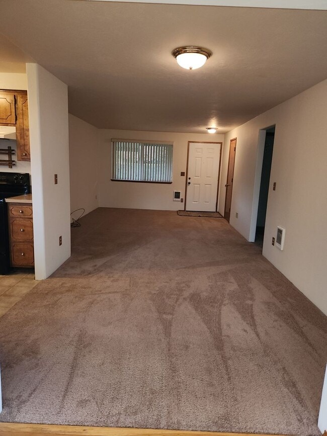 Photo - 2-bedroom 1 bath Duplex