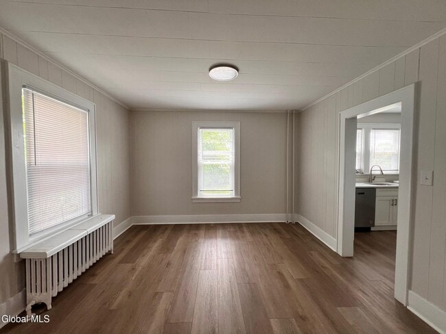 Photo - 1534 Central Ave