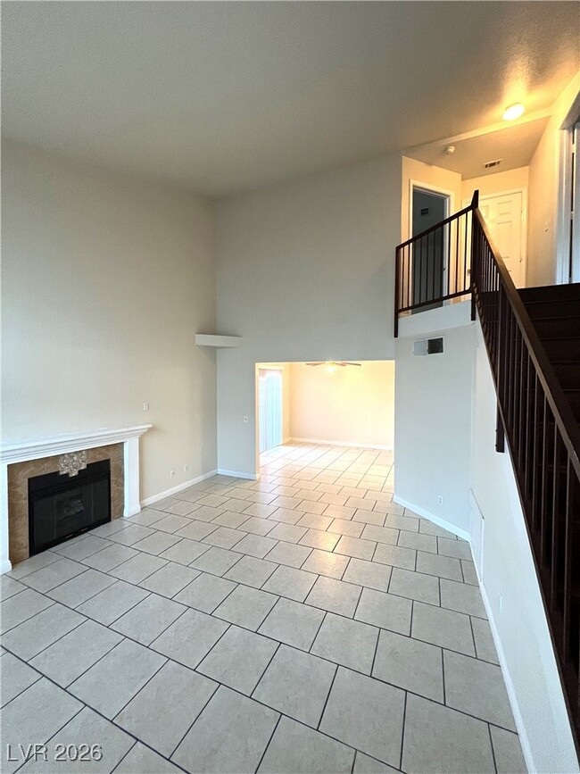 Photo - 7701 Almeria St