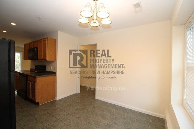 Photo - 4 Waverly Dr