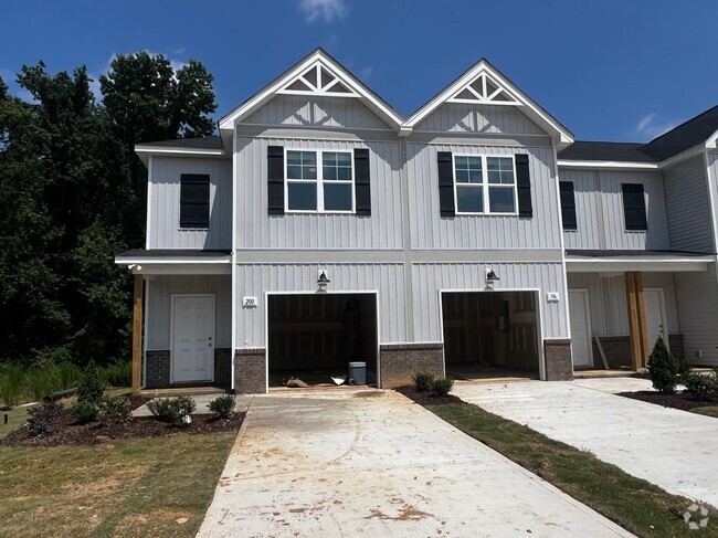 Building Photo - Move in Special* $500 Gift Card* 3 Bedroom... Rental
