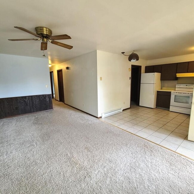 Photo - 912 East Ave