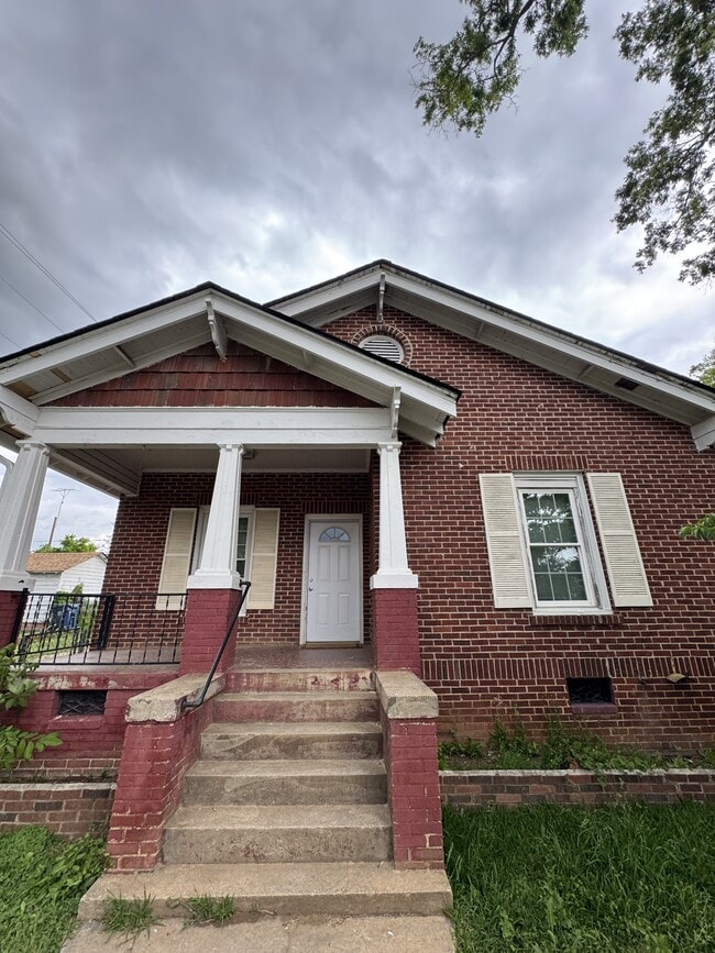 Photo - 101 Spring St Casa