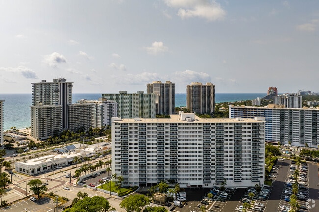 Photo - Coral Ridge Towers East