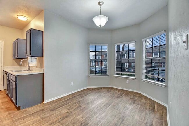 1303 Main