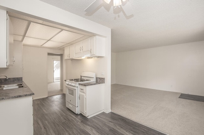 Photo - Castilian and Cordova Apartment Homes