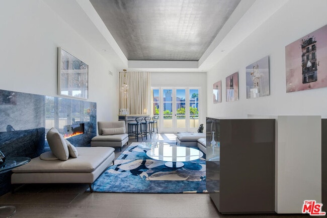 Photo - 10100 Empyrean Way Unidad 301 Rental