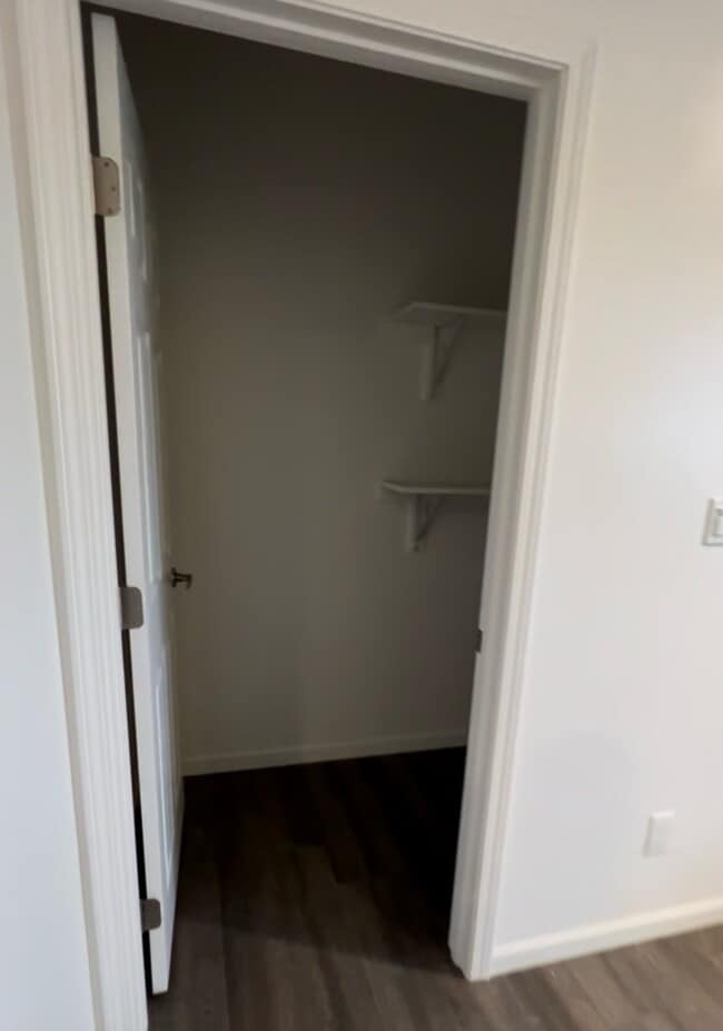 Photo - 471 E Newlove Dr Unit number will be provided verbally