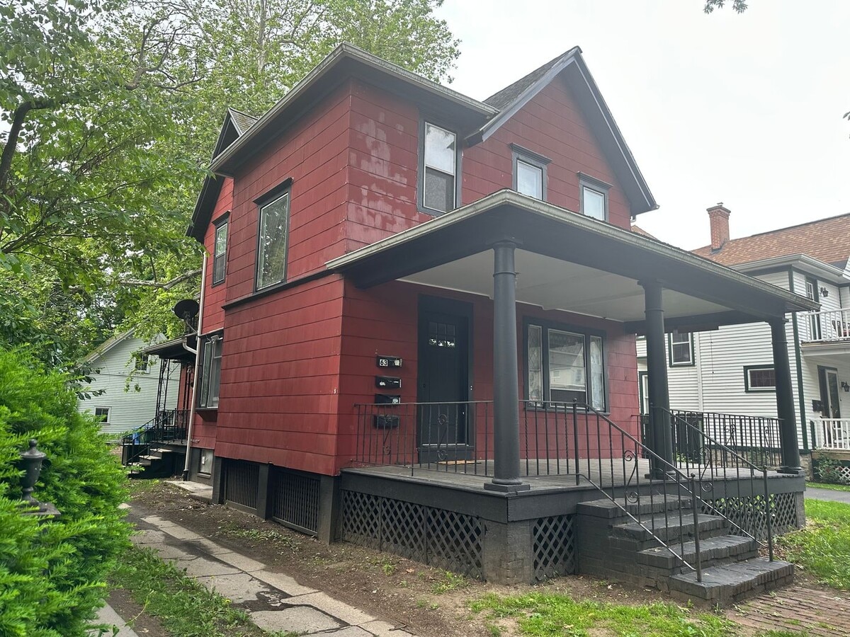 Photo - 63 Brighton St Unit #3