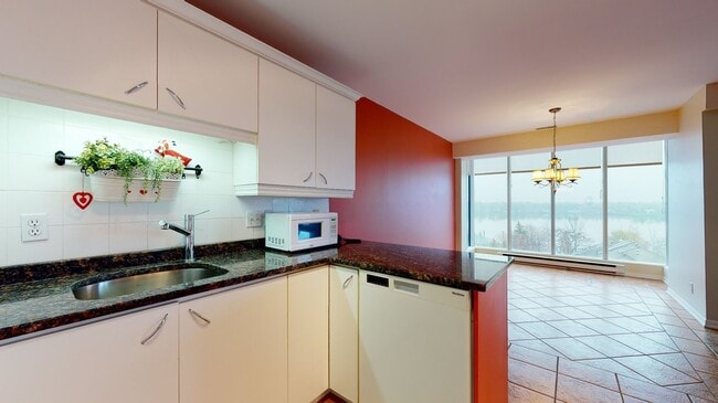 Photo - 4181 Rue de la Seine