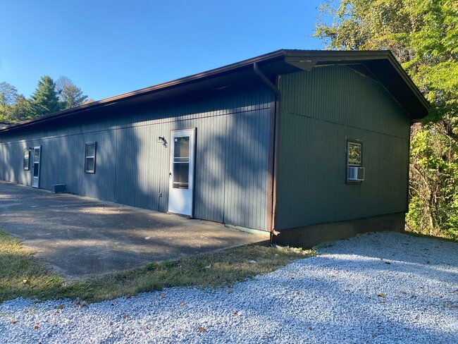 Photo - 8088 Blue Springs Pkwy Unit Apt 1