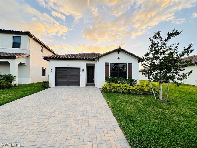 Photo - 5570 Cassidy Ln