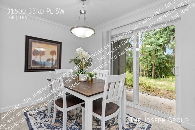 Photo - 31500 33rd Pl SW