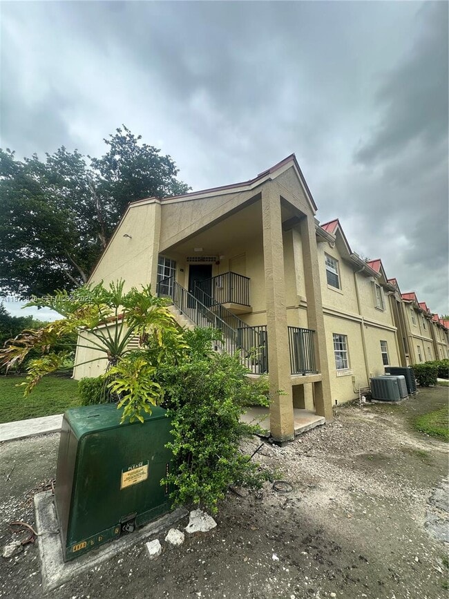 Photo - 18318 NW 68th Ave