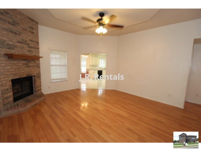 Photo - 4209 Adobe Dr