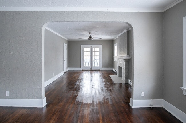 Photo - 501-503 W Norman Unidad 1