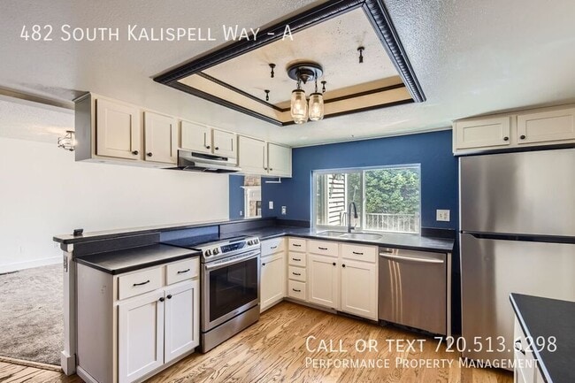 Photo - 482 S Kalispell Way House