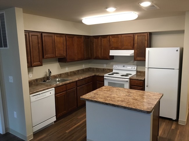 Cocinas enormes - Blue Heron Trail