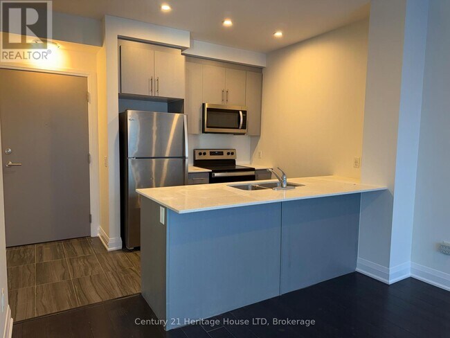 Photo - 16 Concord Pl Unité 401