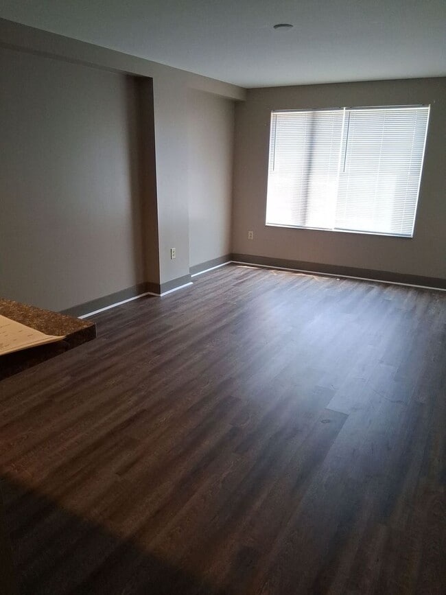 Photo - Short-term lease ONLY (NOW through July 15... Unit 105