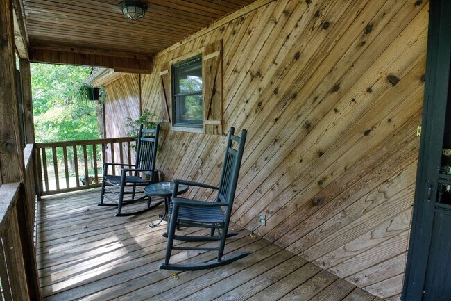 Photo - Monthly Waterfront Cabin with Slip Unit Lakeside Cabin