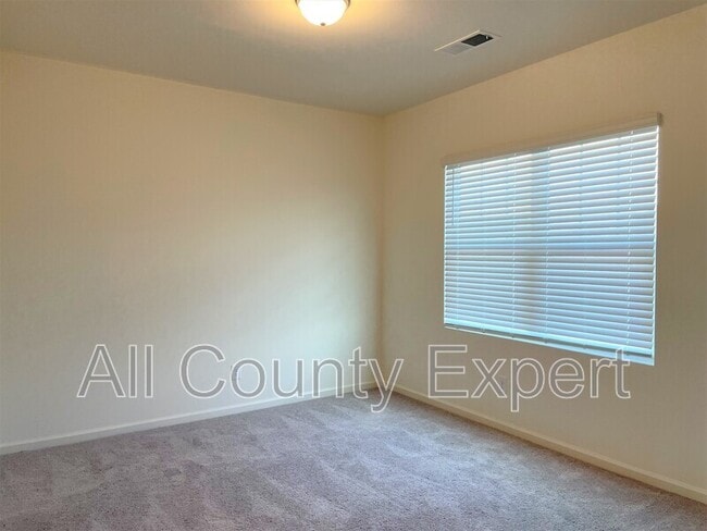 Photo - 226 San Marino Wy NW