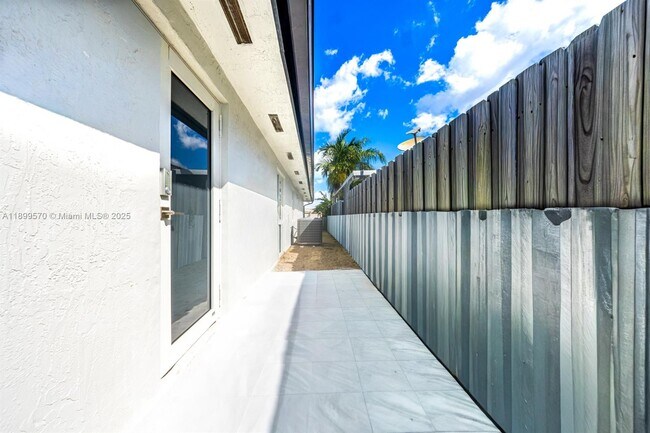 Photo - 14859 SW 177th Terrace