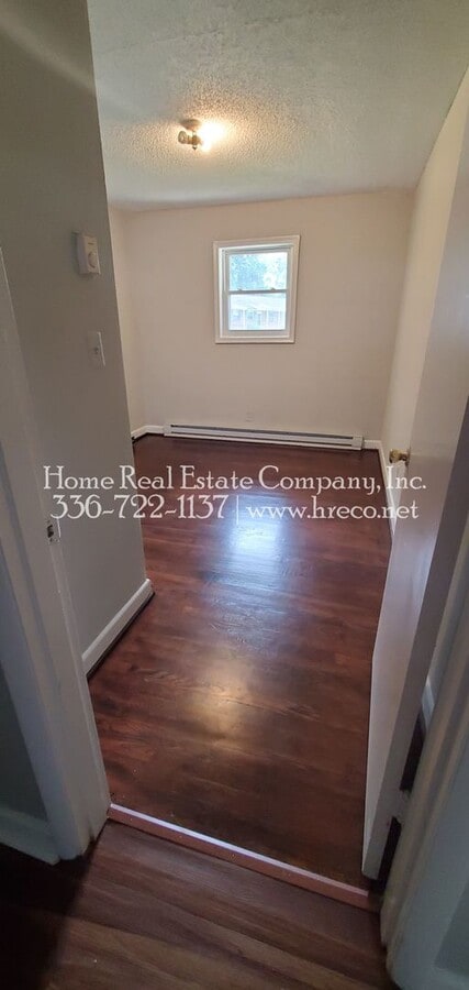 Photo - 135 Wall St Unit 7