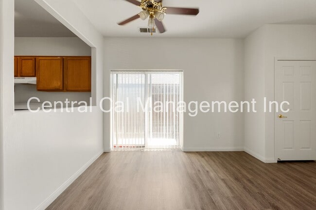 3721 Pine Meadow Dr Unidad D
