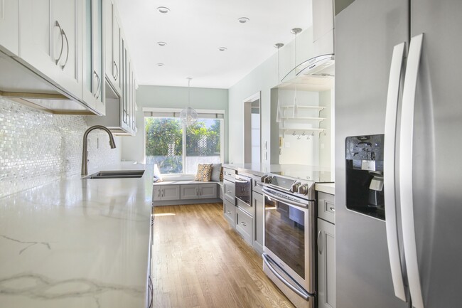 Photo - 1020 19th St Unidad 5