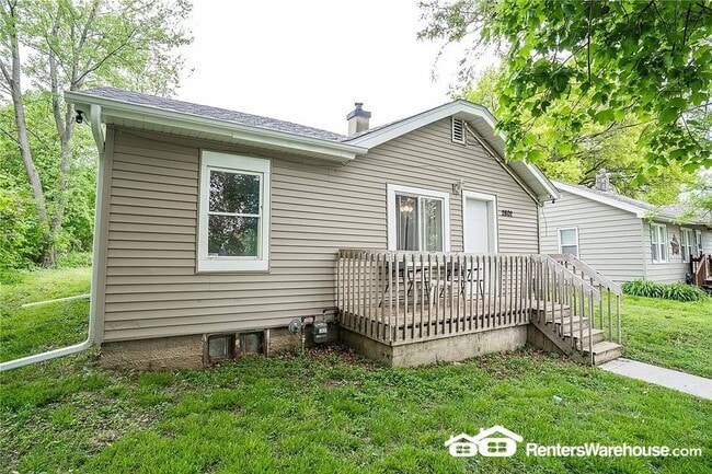 Photo - 2802 SE 8th St