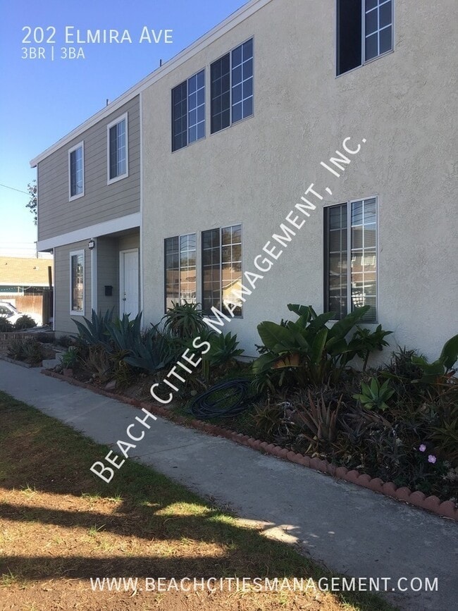 Photo - 202 Elmira Ave