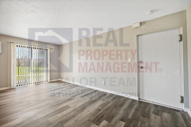 Photo - Newly Renovated 1bd/1bth Apartment Condomi...